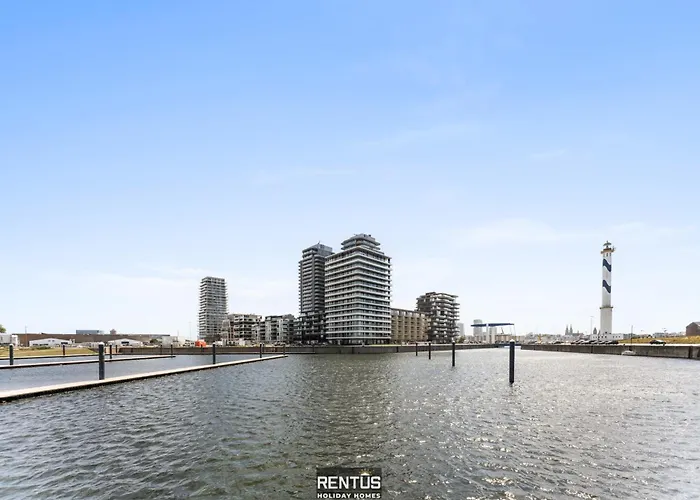 Oosteroever Seaview - Luxury With Sea View In