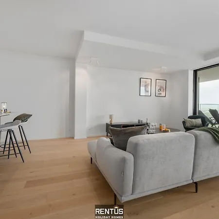 Oosteroever Seaview - Luxury With Sea View In